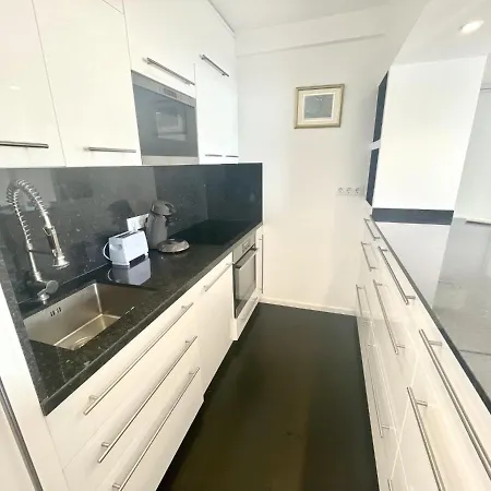 Delfin Apartment